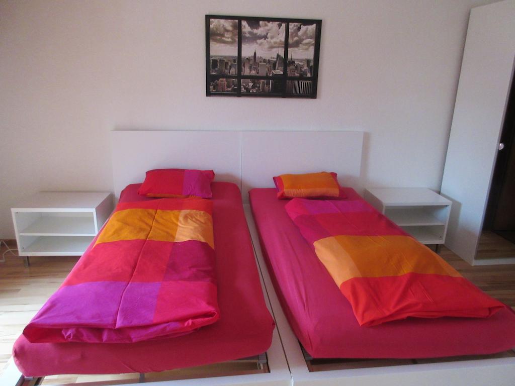 Good Bed Aarwangen Appartement Kamer foto