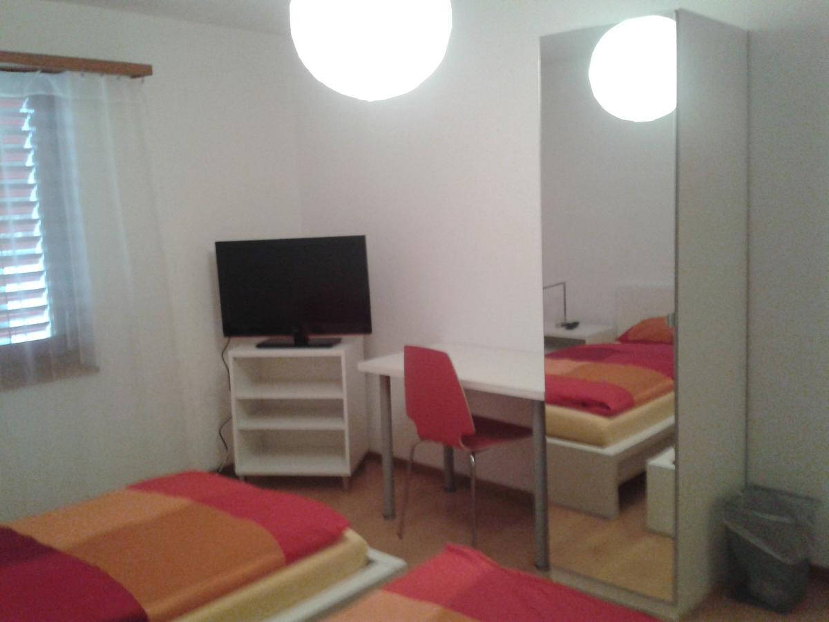 Good Bed Aarwangen Appartement Kamer foto